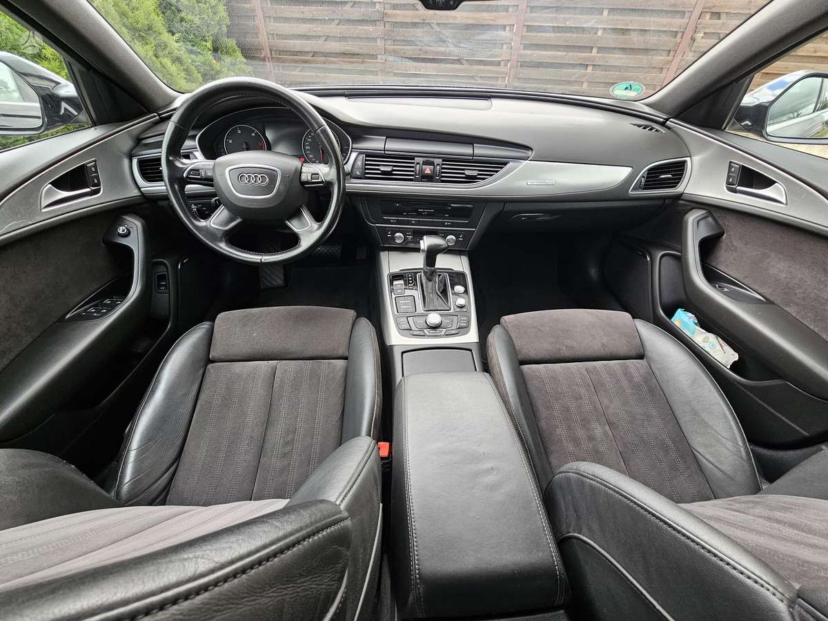 Audi A6, 3.0 l., Седан