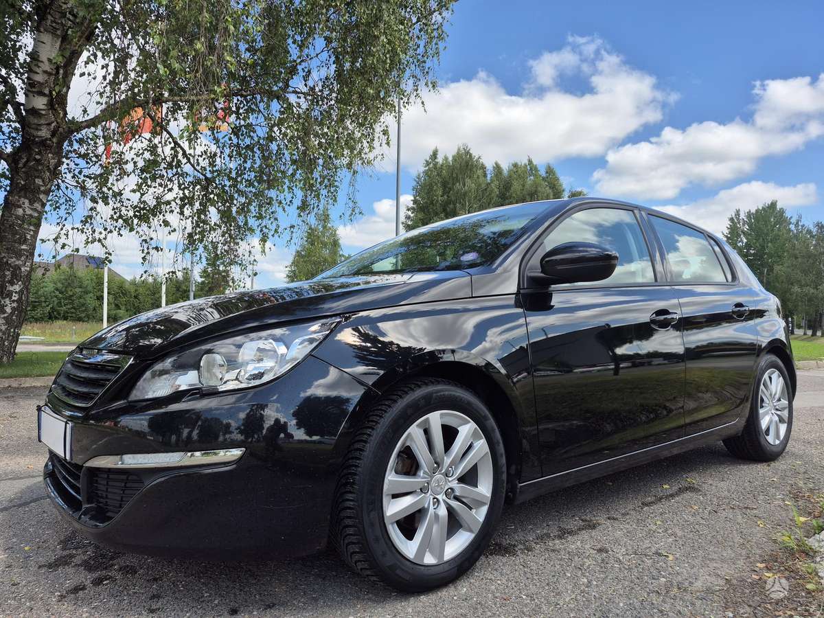 Peugeot 308 - 1
