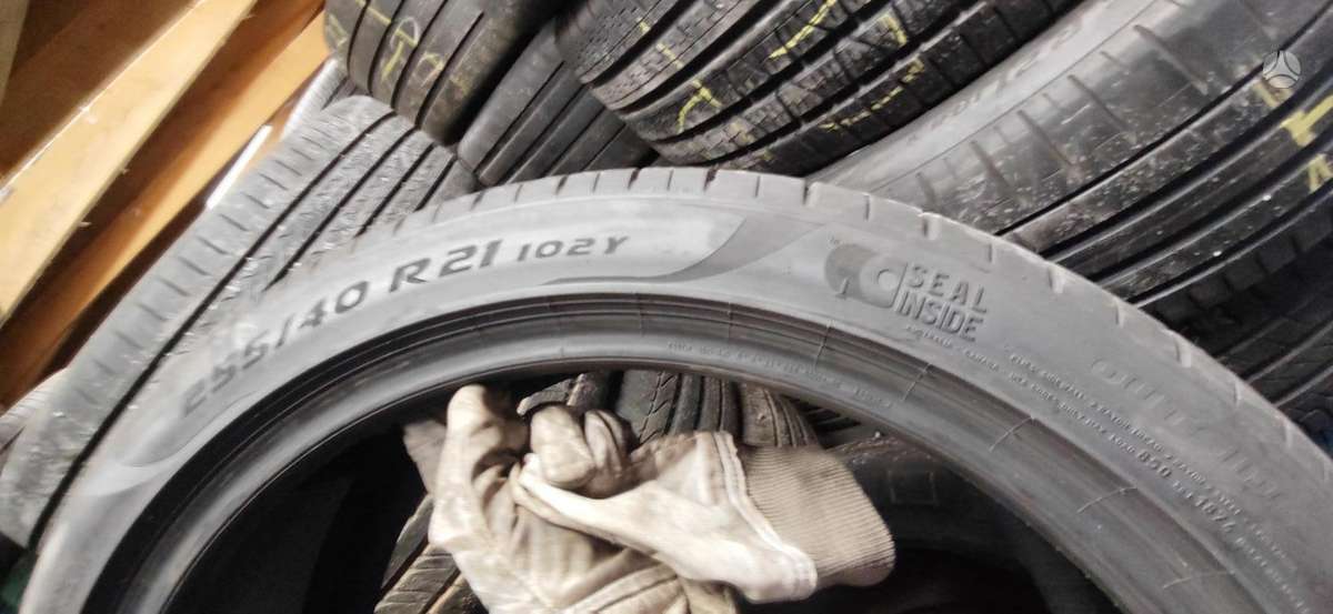 Pirelli P Zero PZ4, summer 255/40 R21