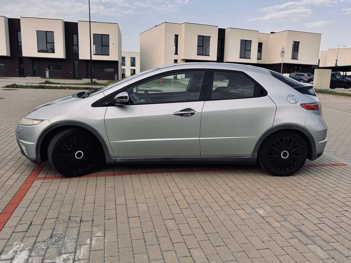 Honda Civic, 2.2 l., hatchback