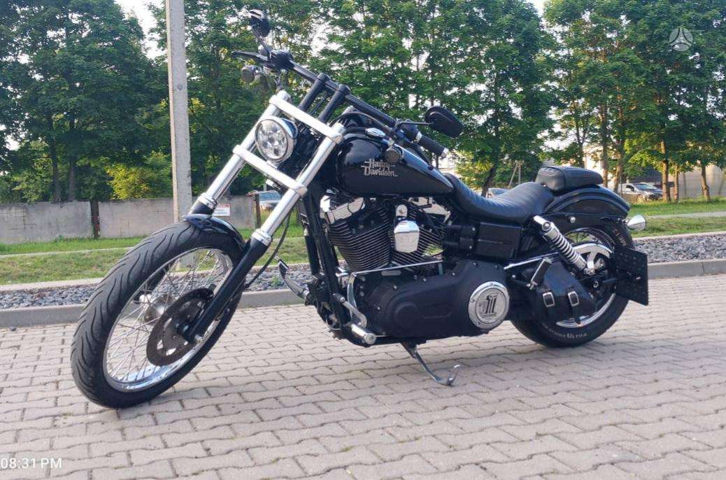 Harley-Davidson Dyna 1690cc, choppers / cruisers / custom