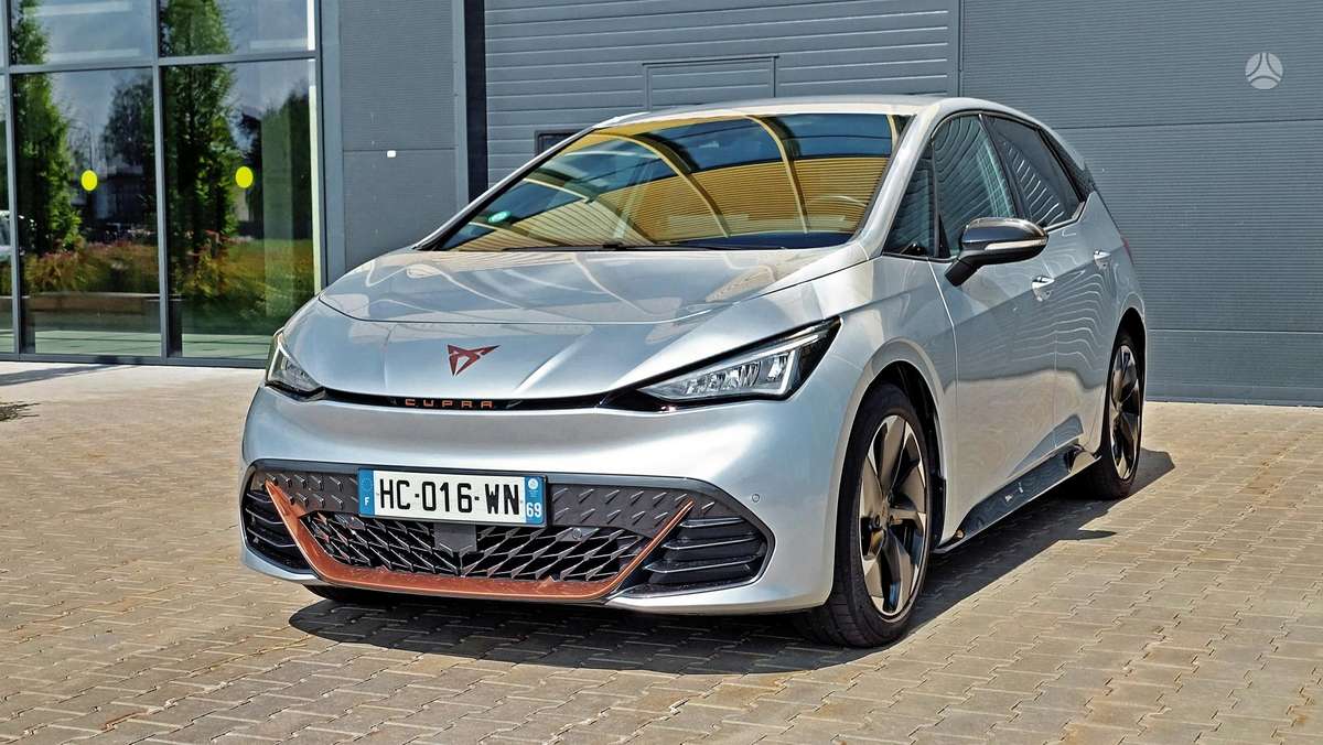 Cupra Born, 63 kWh, hatchback