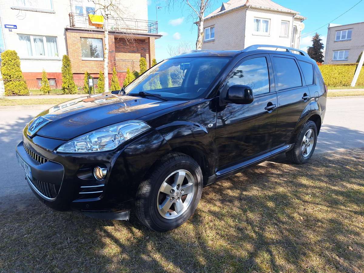 Peugeot 4007 - 5