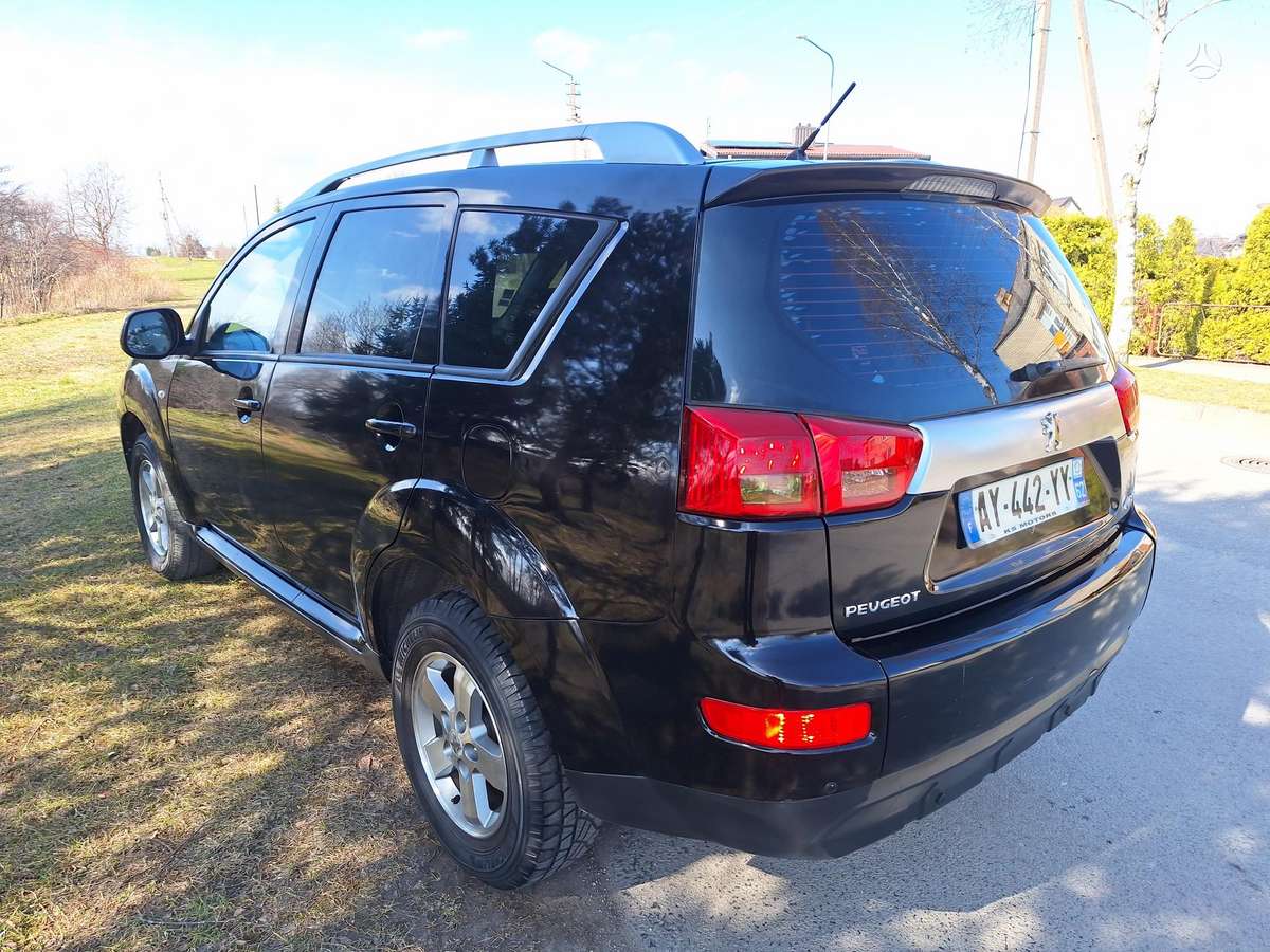 Peugeot 4007 - 6