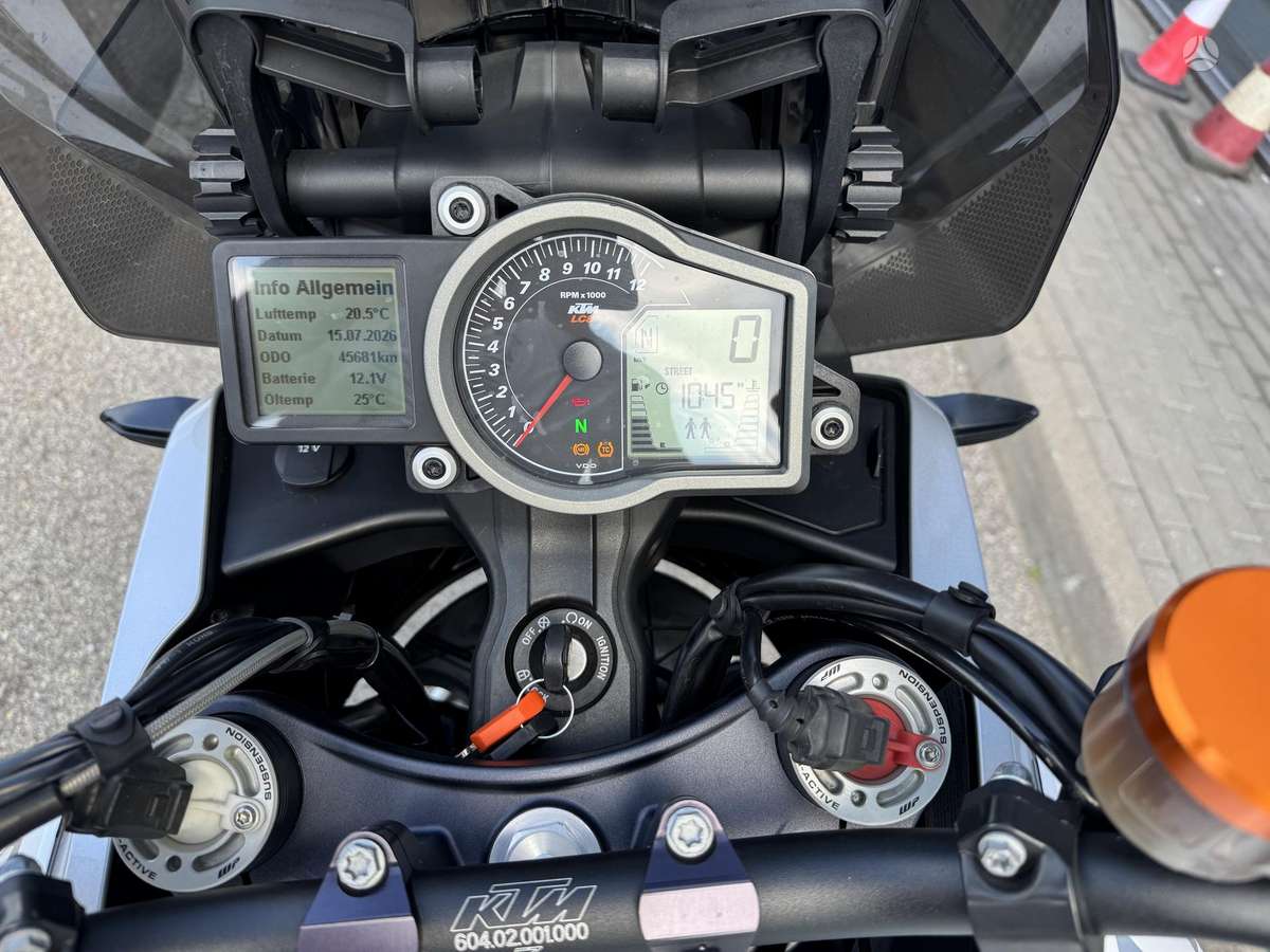KTM Super Adventure 1300cc, enduro / adventure