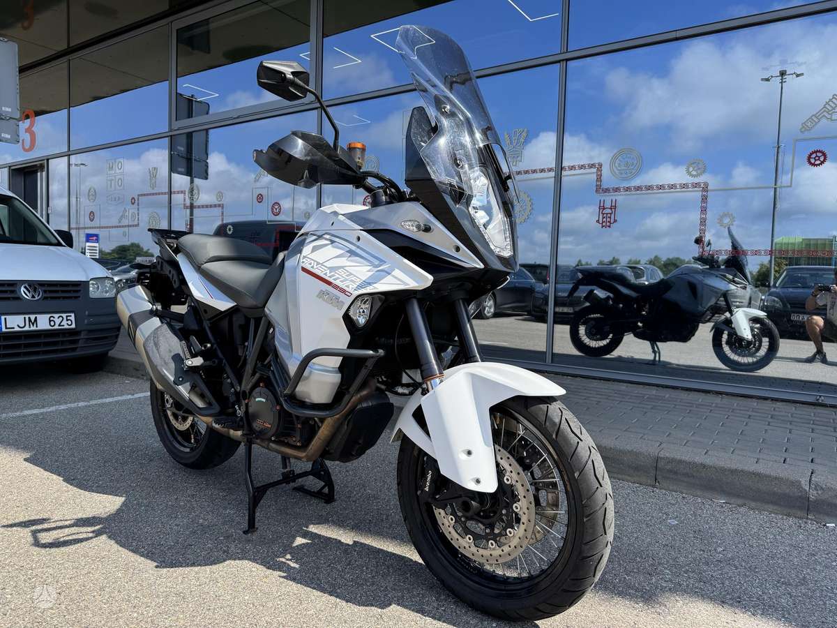 KTM Super Adventure 1300cc, enduro / adventure