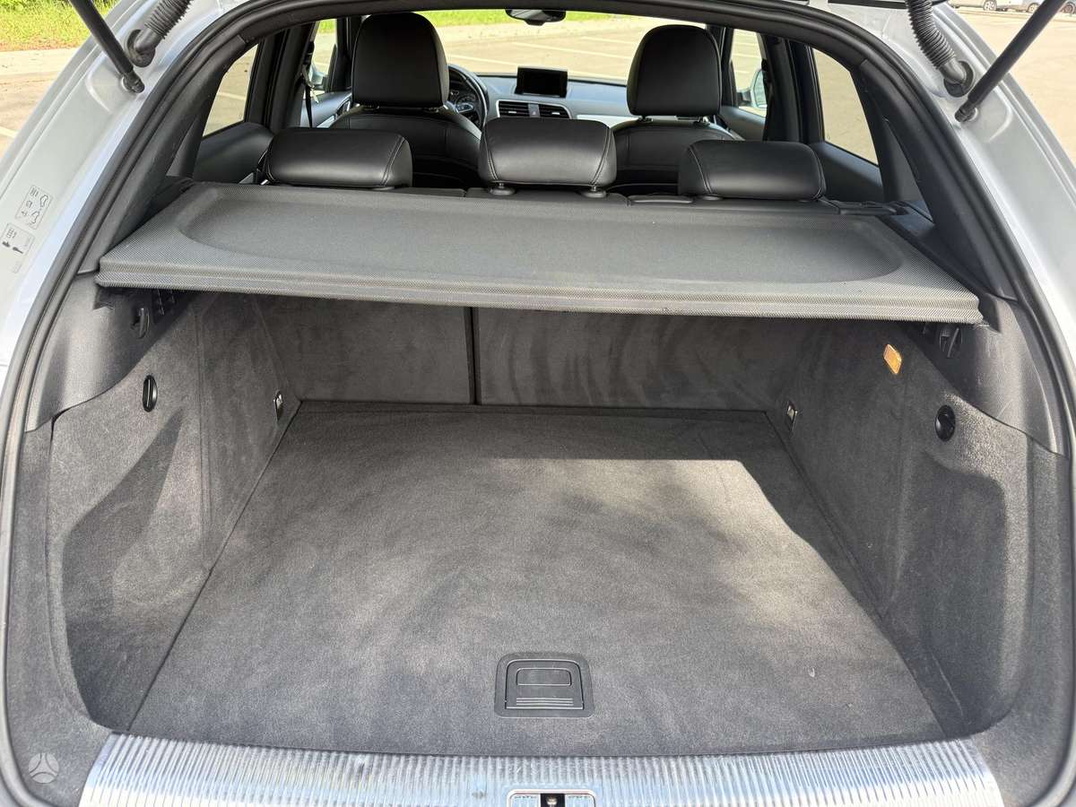 Audi Q3, 2.0 l., hatchback
