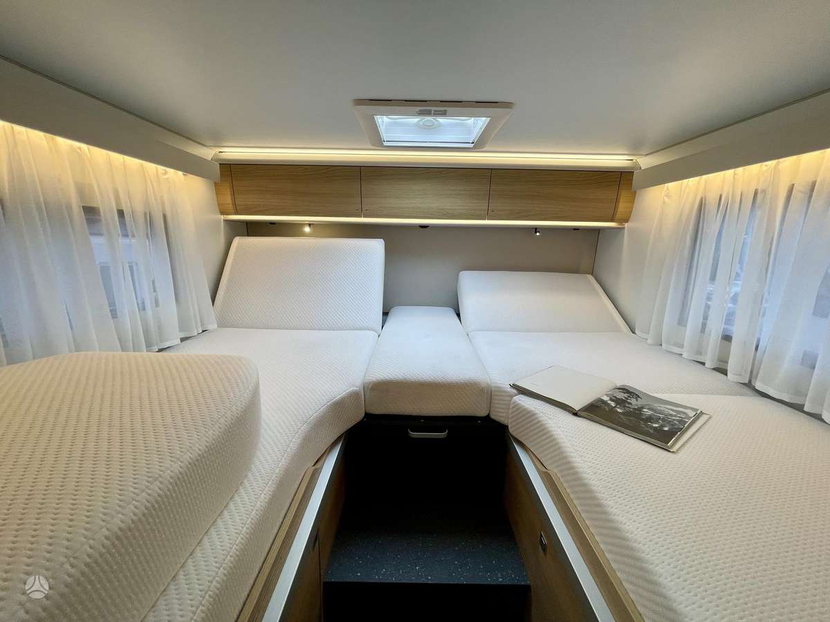 Adria Coral 670 DL, campers