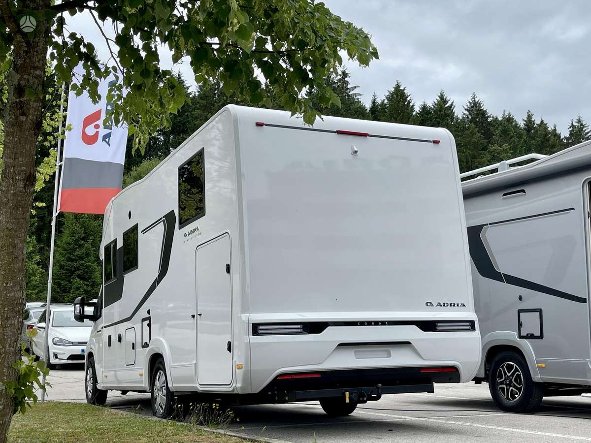 Adria Coral 670 DL, campers