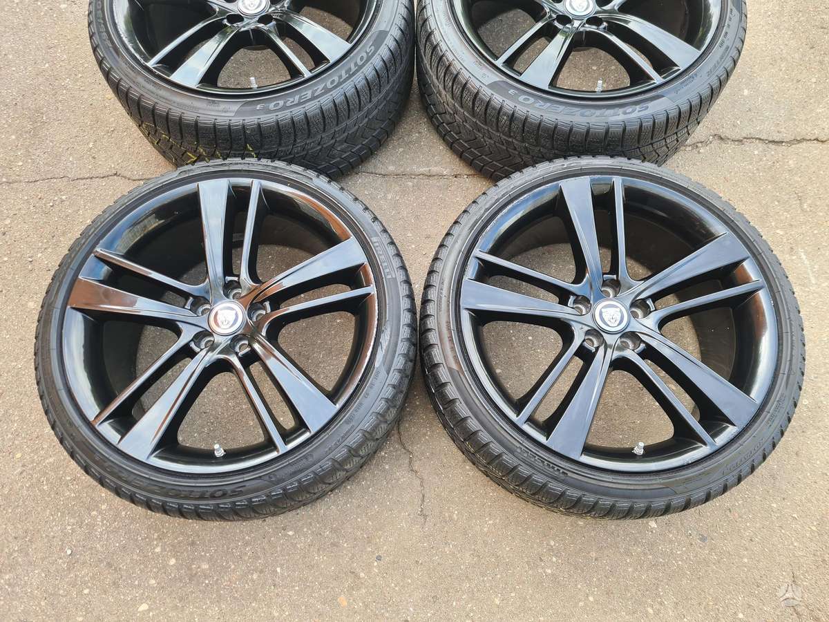 Jaguar F-Type, light alloy, R20