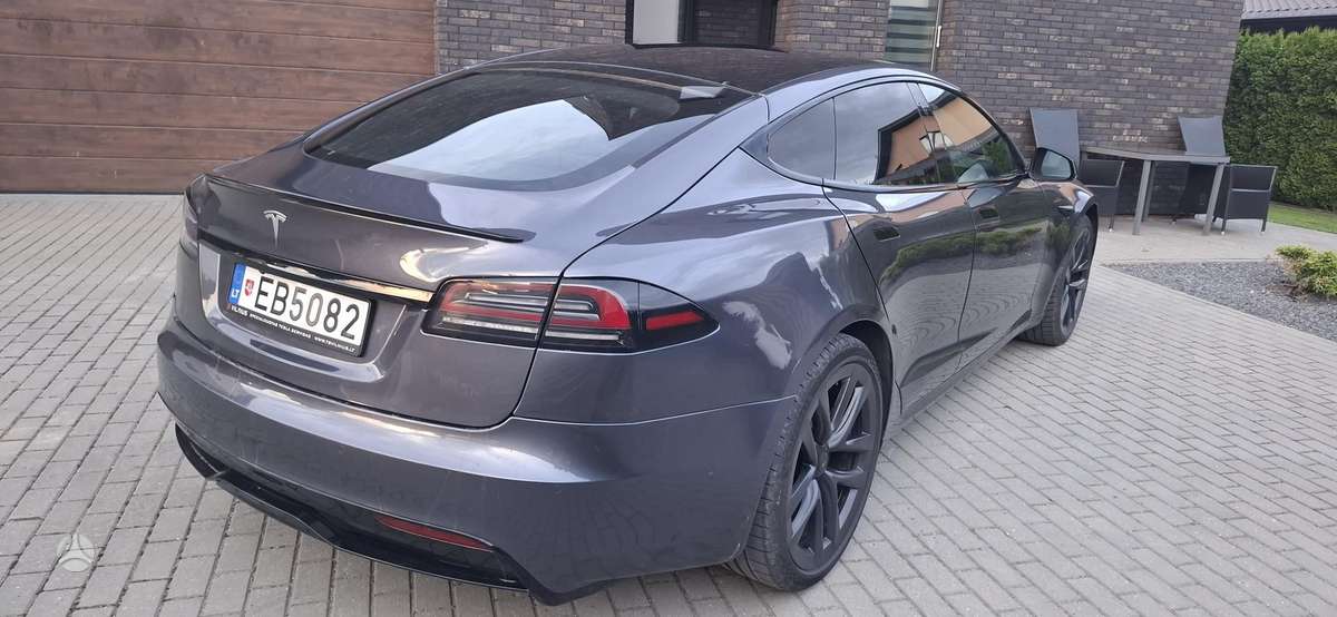 Tesla Model S, 100 kWh, hatchback