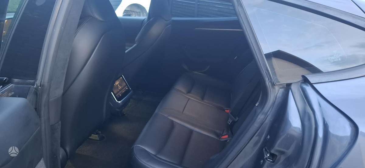 Tesla Model S, 100 kWh, hatchback