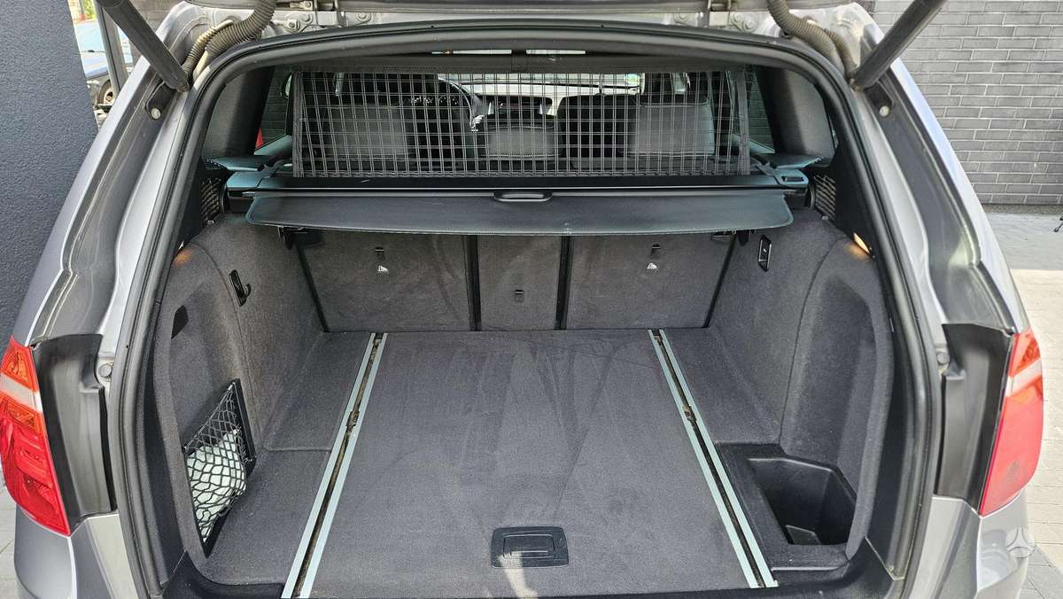 BMW X3, 2.0 l., off-road / crossover