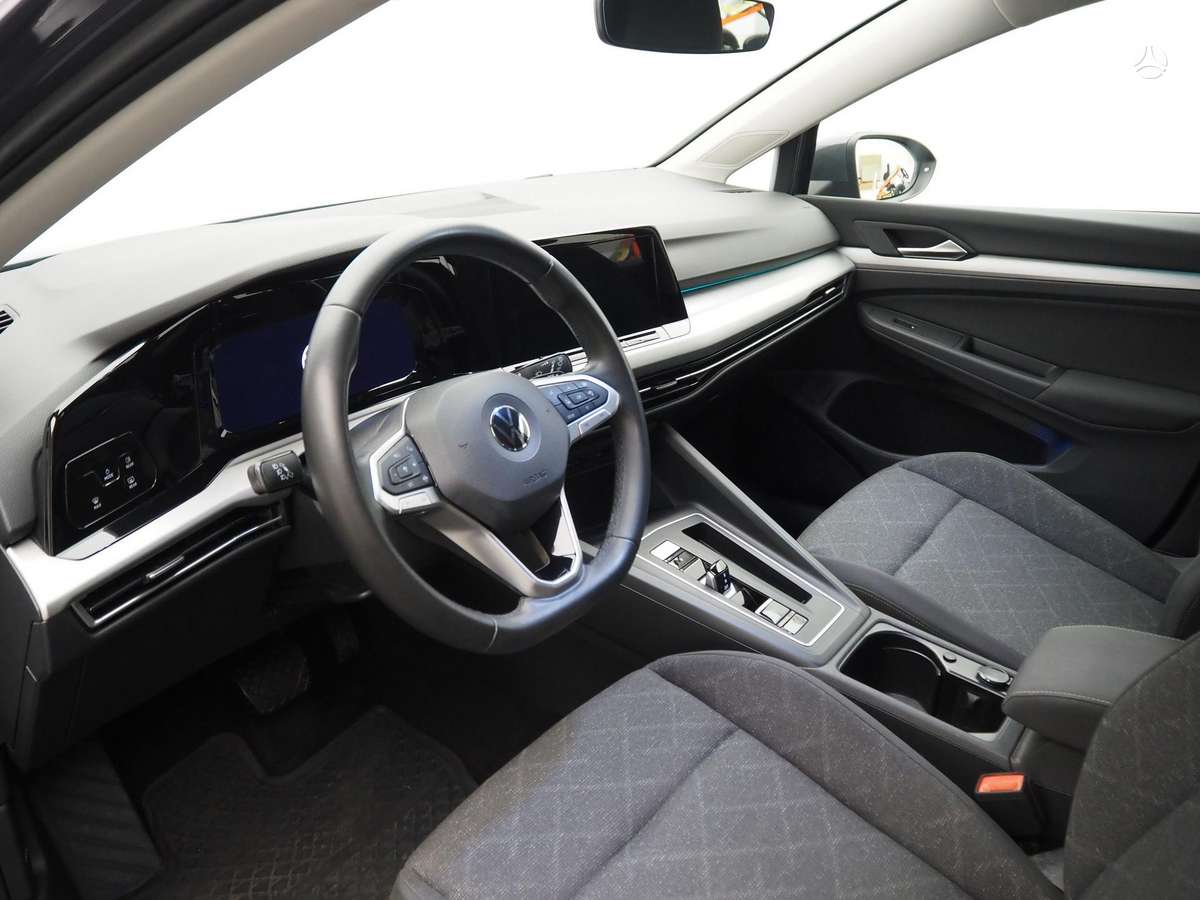 Volkswagen Golf - 9