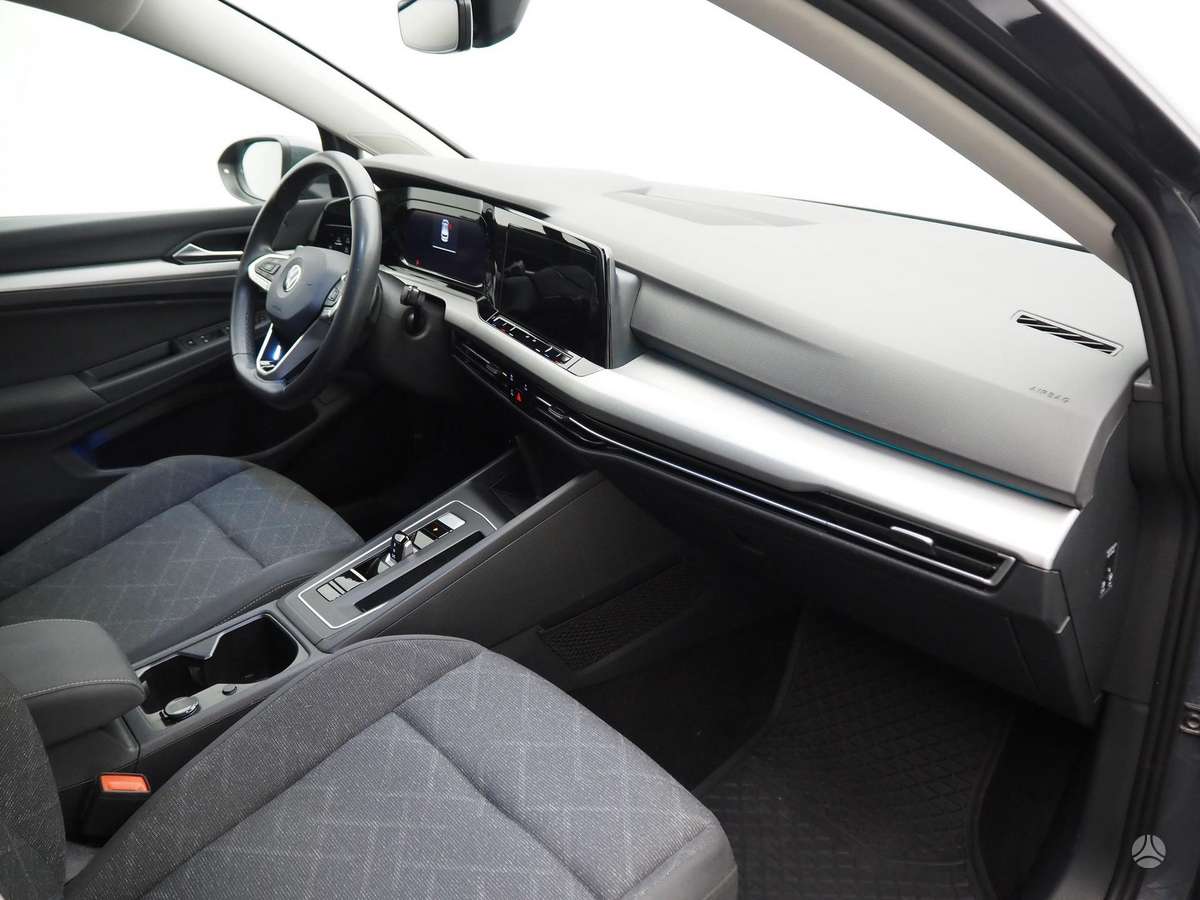 Volkswagen Golf - 12