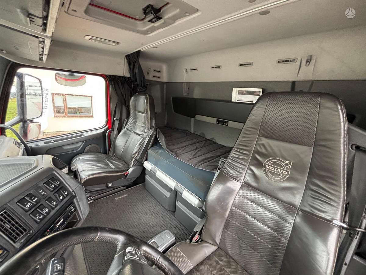 Volvo FH540 6X2*4, other