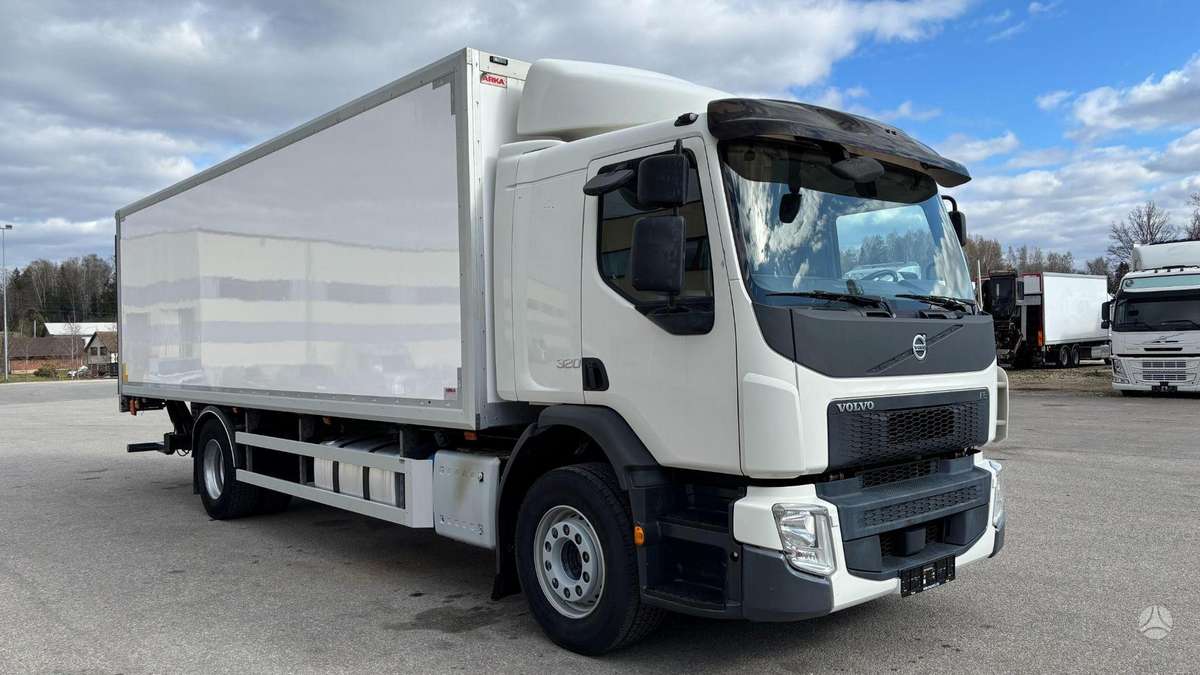 Volvo FE 320, фургоны-боксы