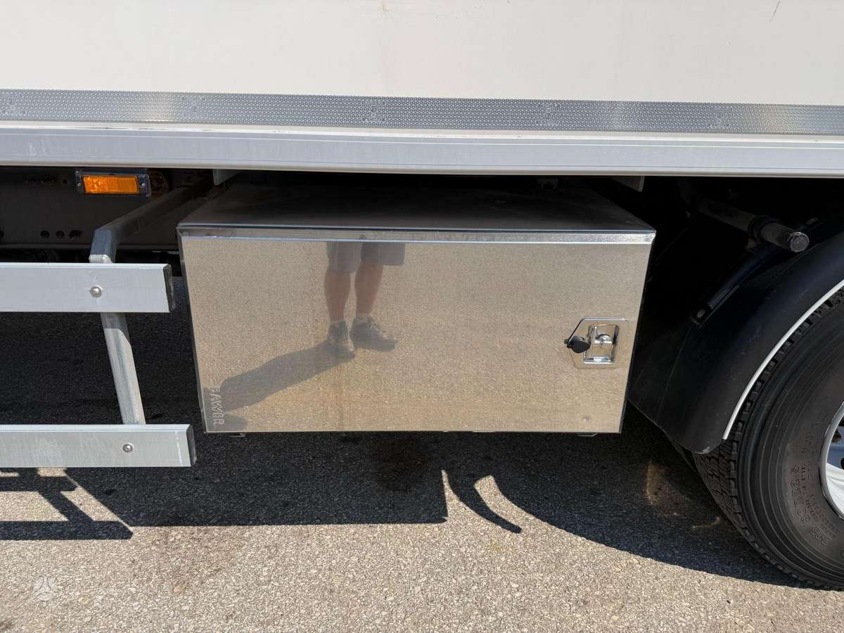 Volvo FM420, refrižerātori