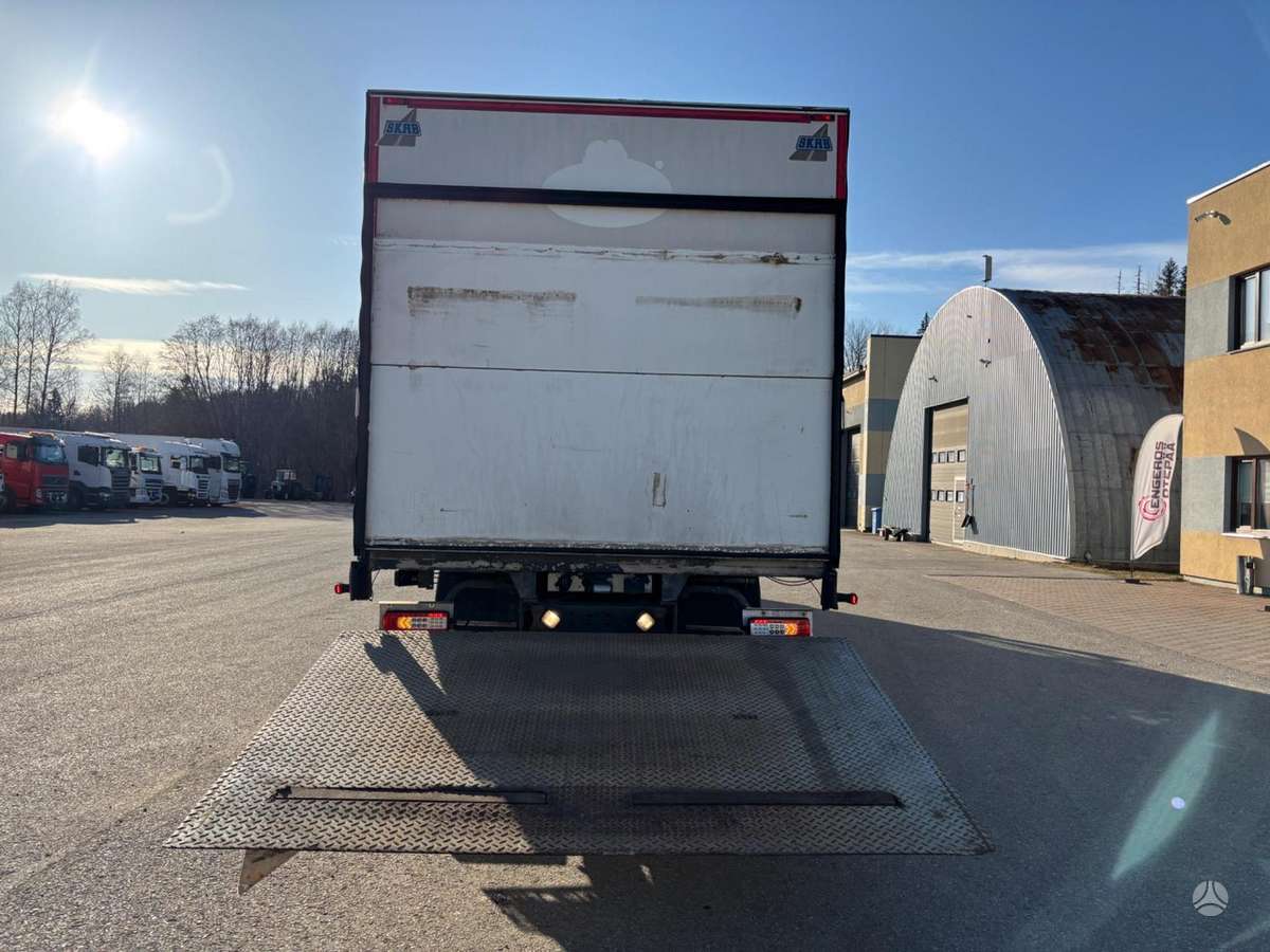 Volvo FM370, refrigerated trucks