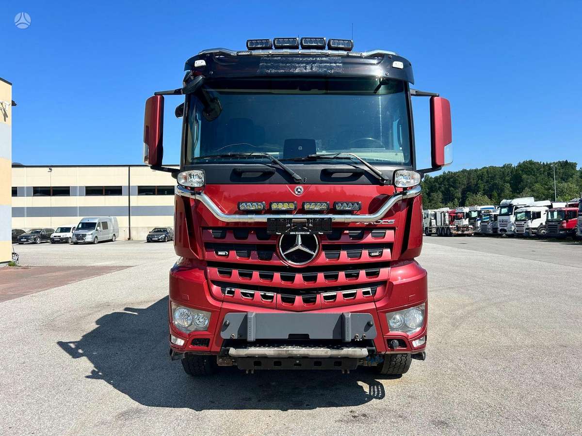 Mercedes-Benz AROCS 3258, самосвалы