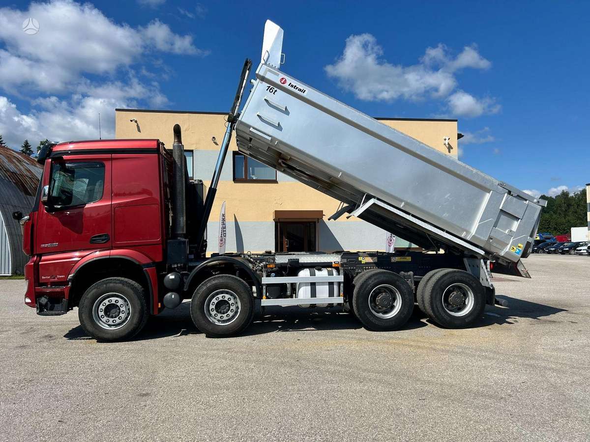 Mercedes-Benz AROCS 3258, самосвалы