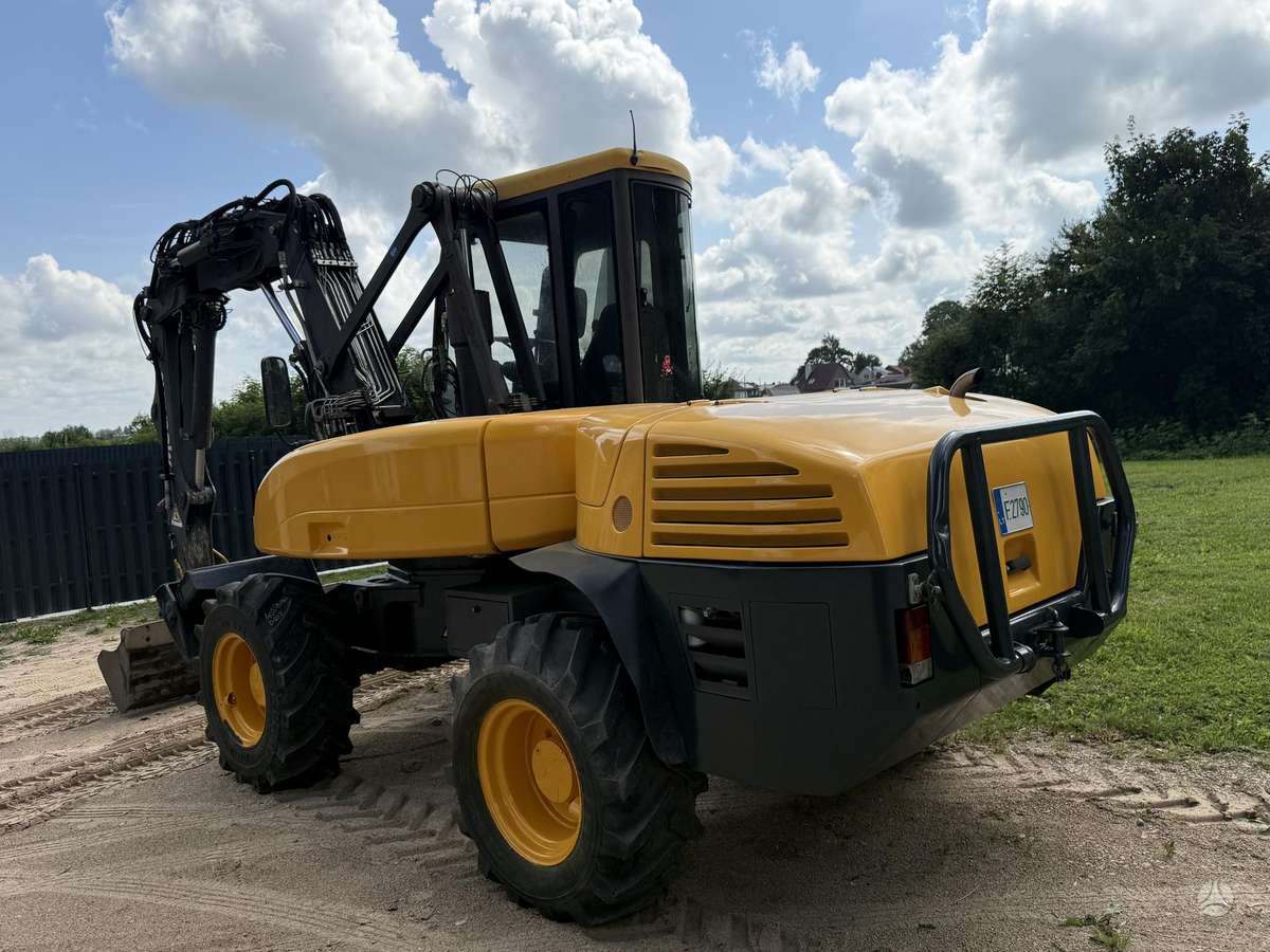Mecalac Mtx12, ekskavatori