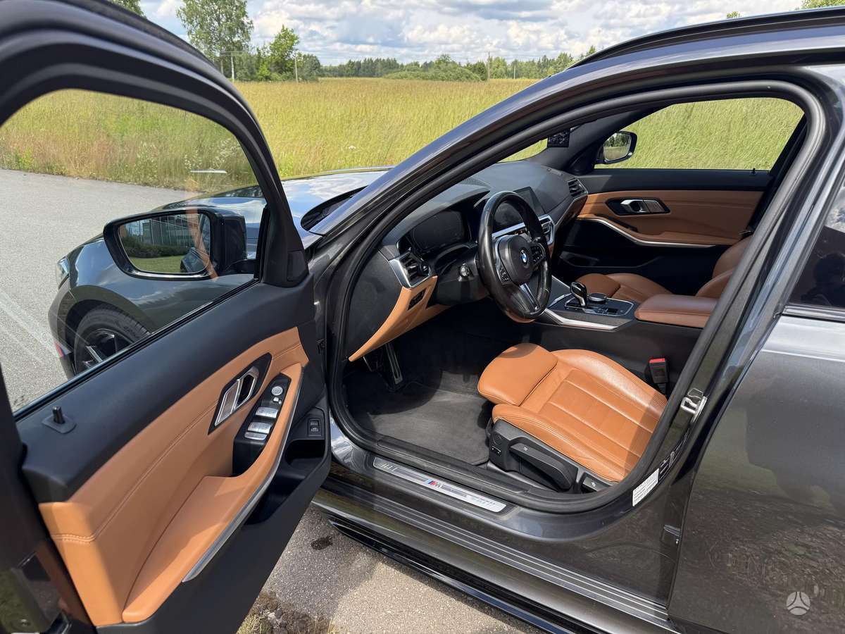 BMW 330, 3.0 l., wagon