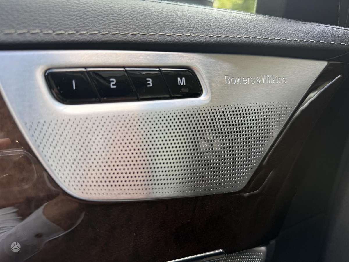 Volvo XC90 - 5