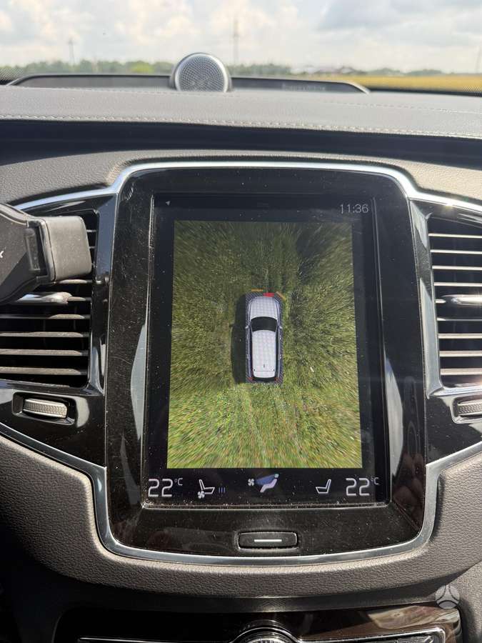 Volvo XC90 - 9