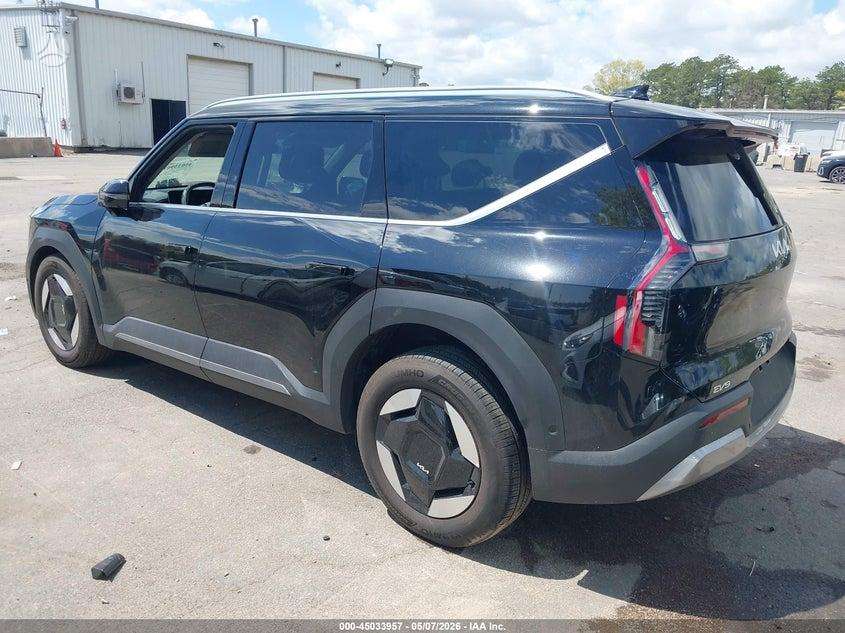 Kia EV9, 100 kWh, off-road / crossover