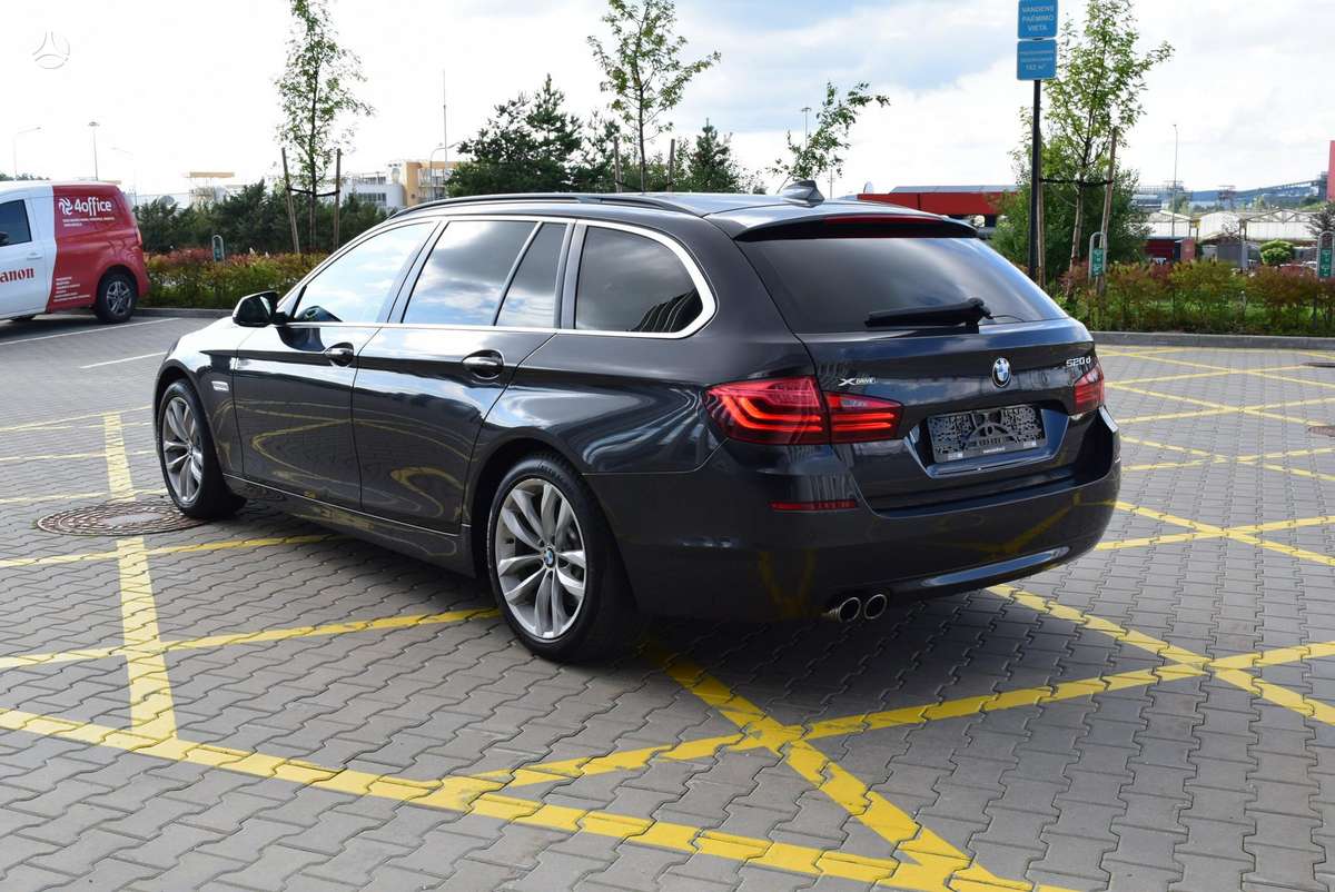 BMW 520, 2.0 l., universalas