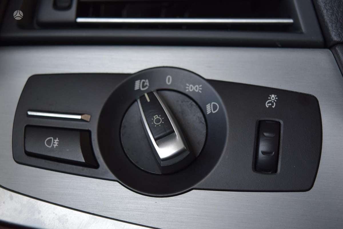 BMW 520, 2.0 l., universalas