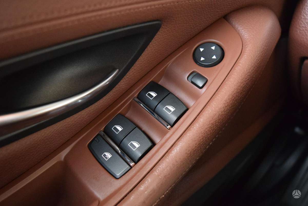BMW 520, 2.0 l., Универсал