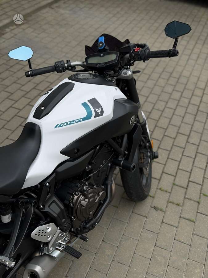Yamaha MT 07 689cc, street / classic