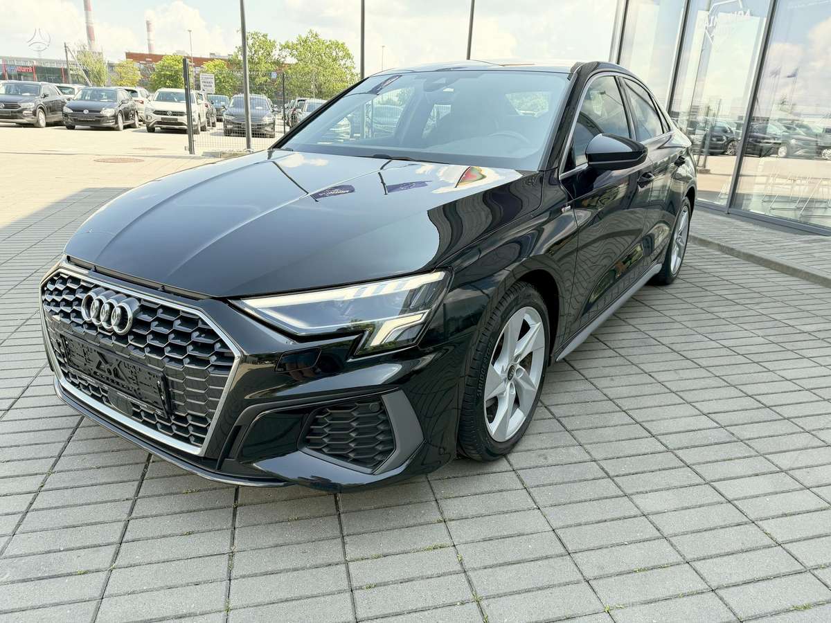 Audi A3, 1.0 l., Седан