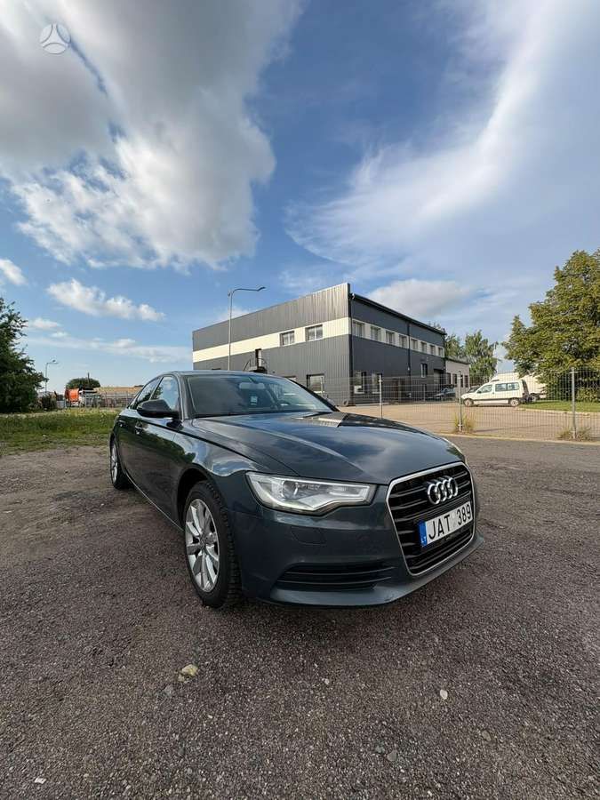 Audi A6, 2.8 l., saloon / sedan