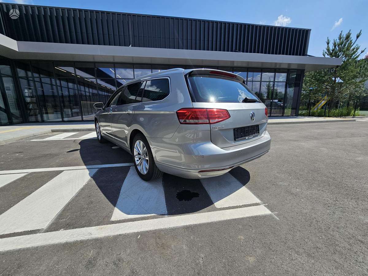 Volkswagen Passat, 2.0 l., Универсал