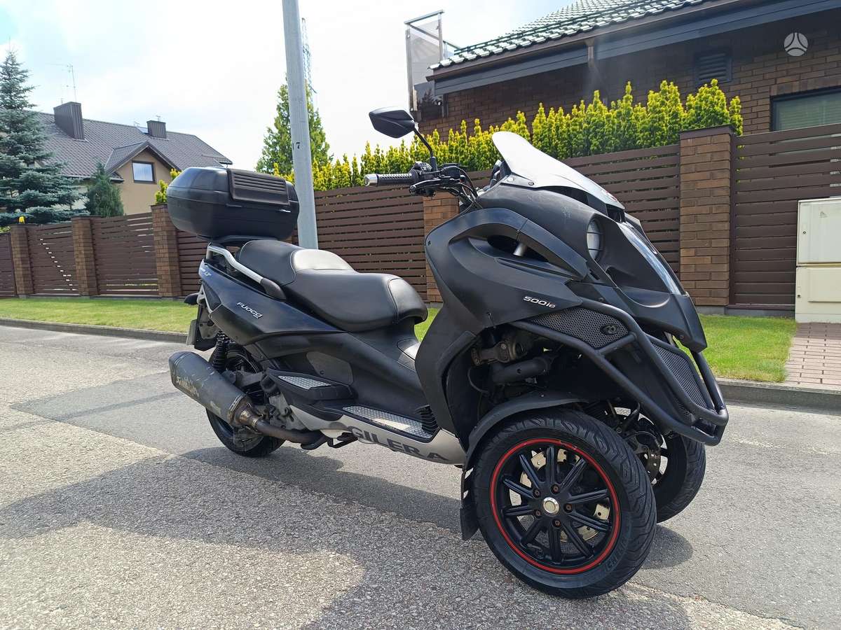 Gilera Fuoco 500 500cc, tricikli