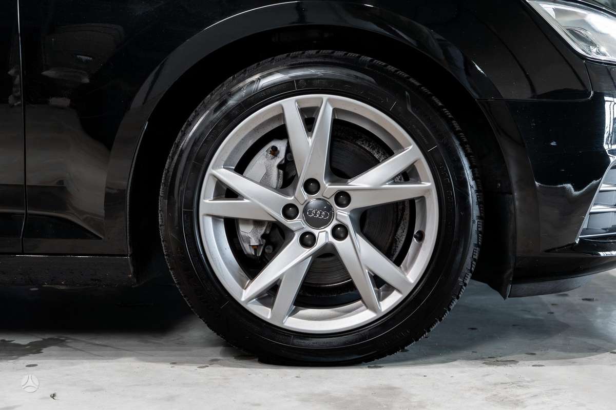 Audi A4, 2.0 l., Универсал