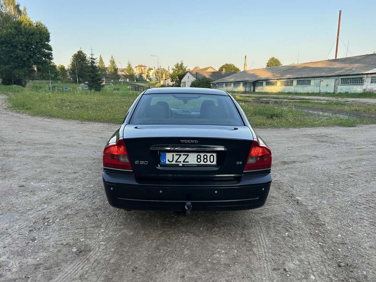 Volvo S80, 2.4 l., Седан