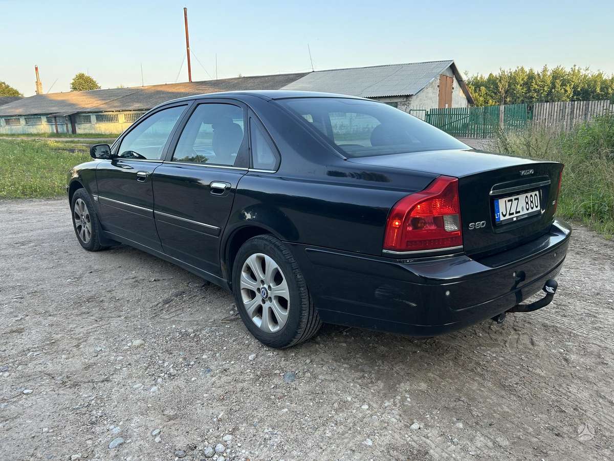 Volvo S80, 2.4 l., Седан