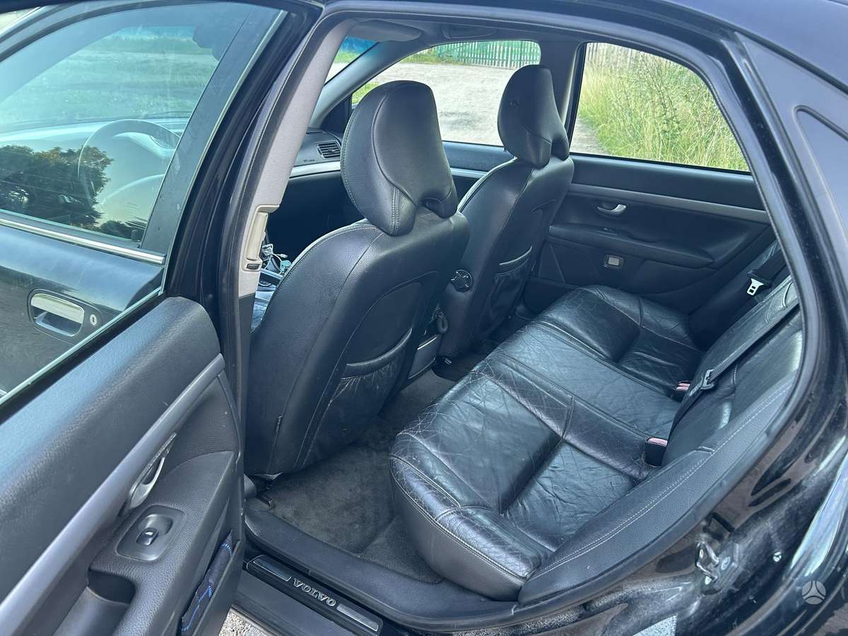 Volvo S80, 2.4 l., Седан