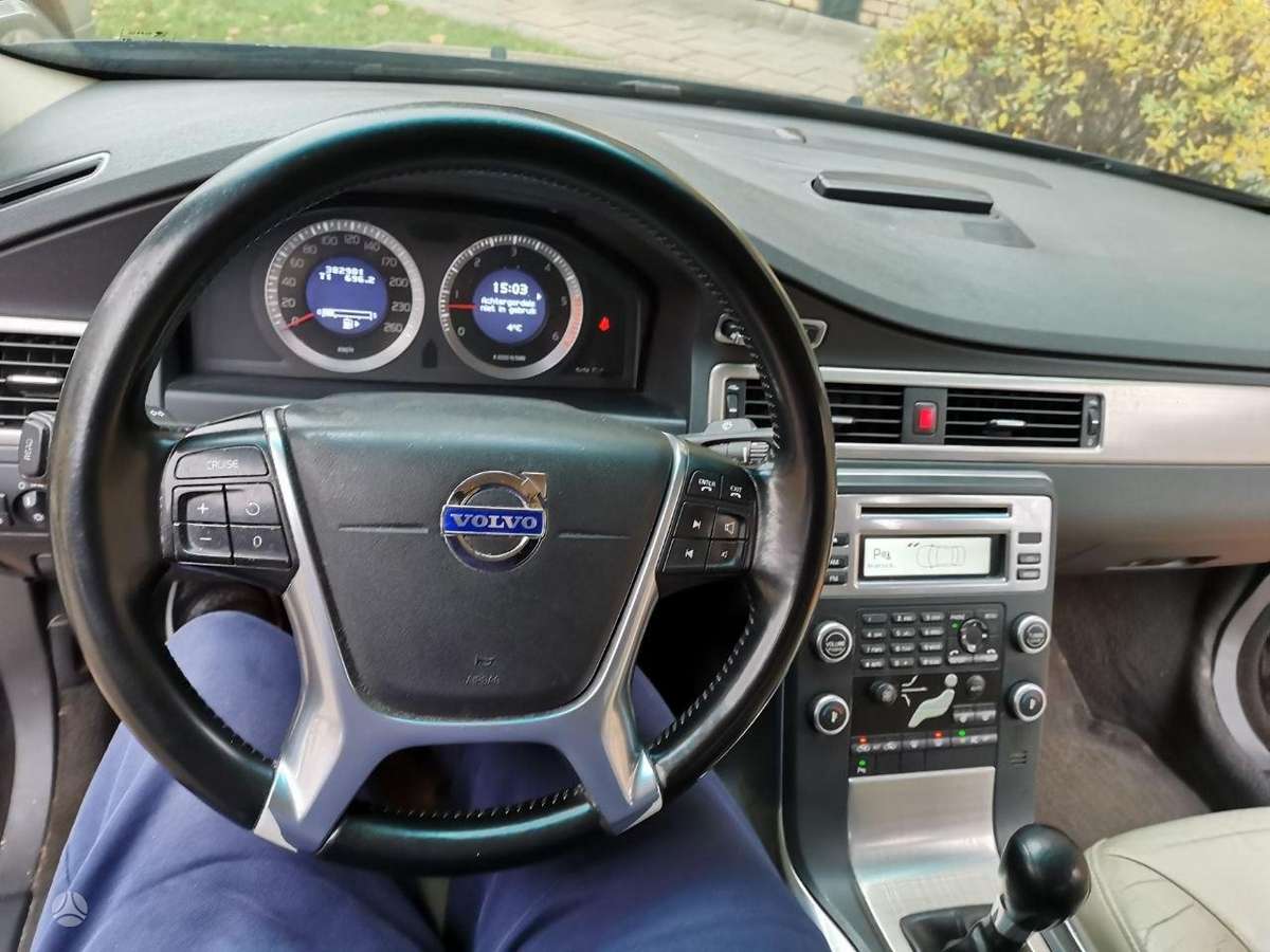 Volvo S80 - 10