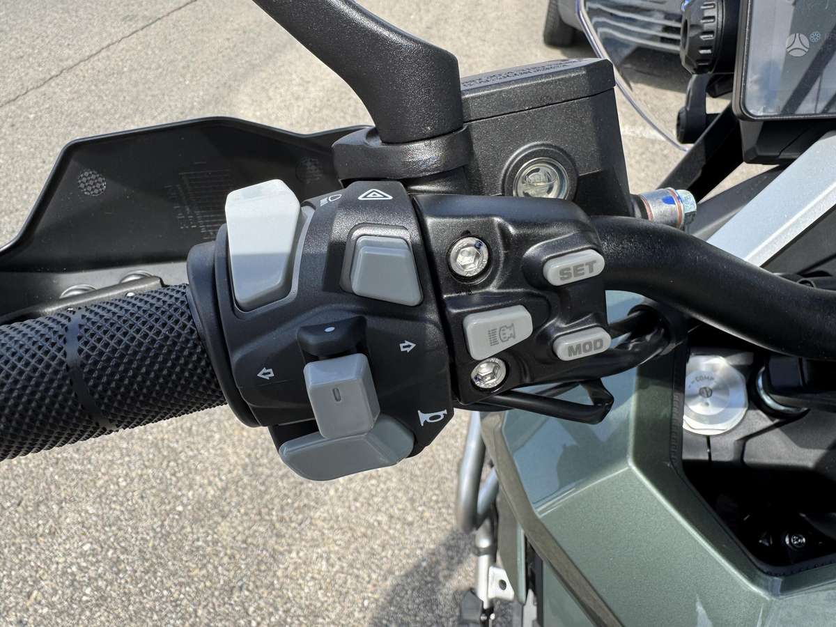 Zontes 368G 368cc, scooters / mopeds