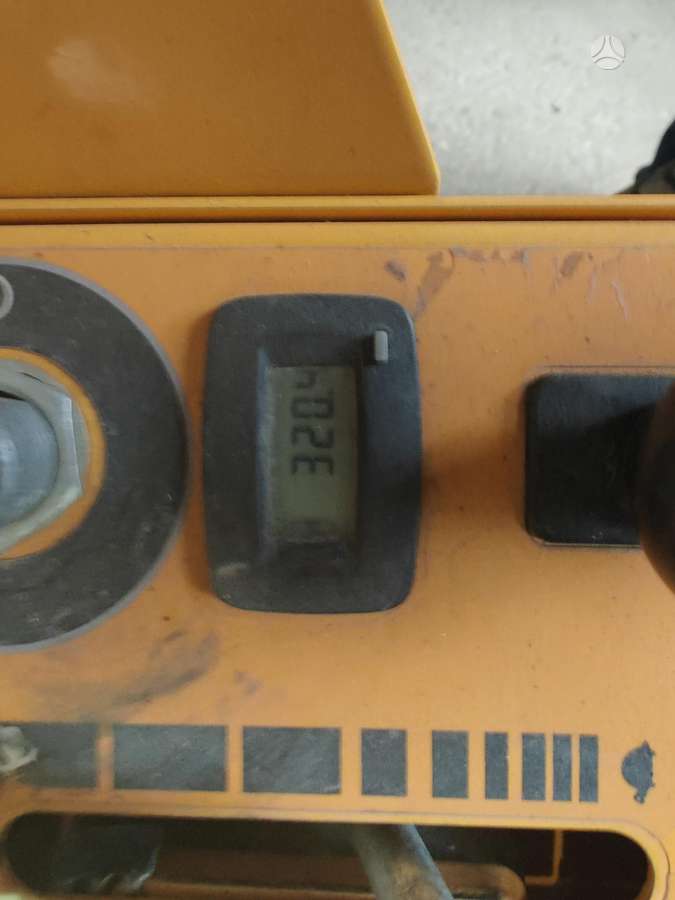 CUB CADET Z7 183, газонокосилки, триммеры