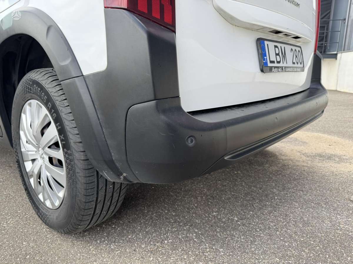 Peugeot Rifter - 11