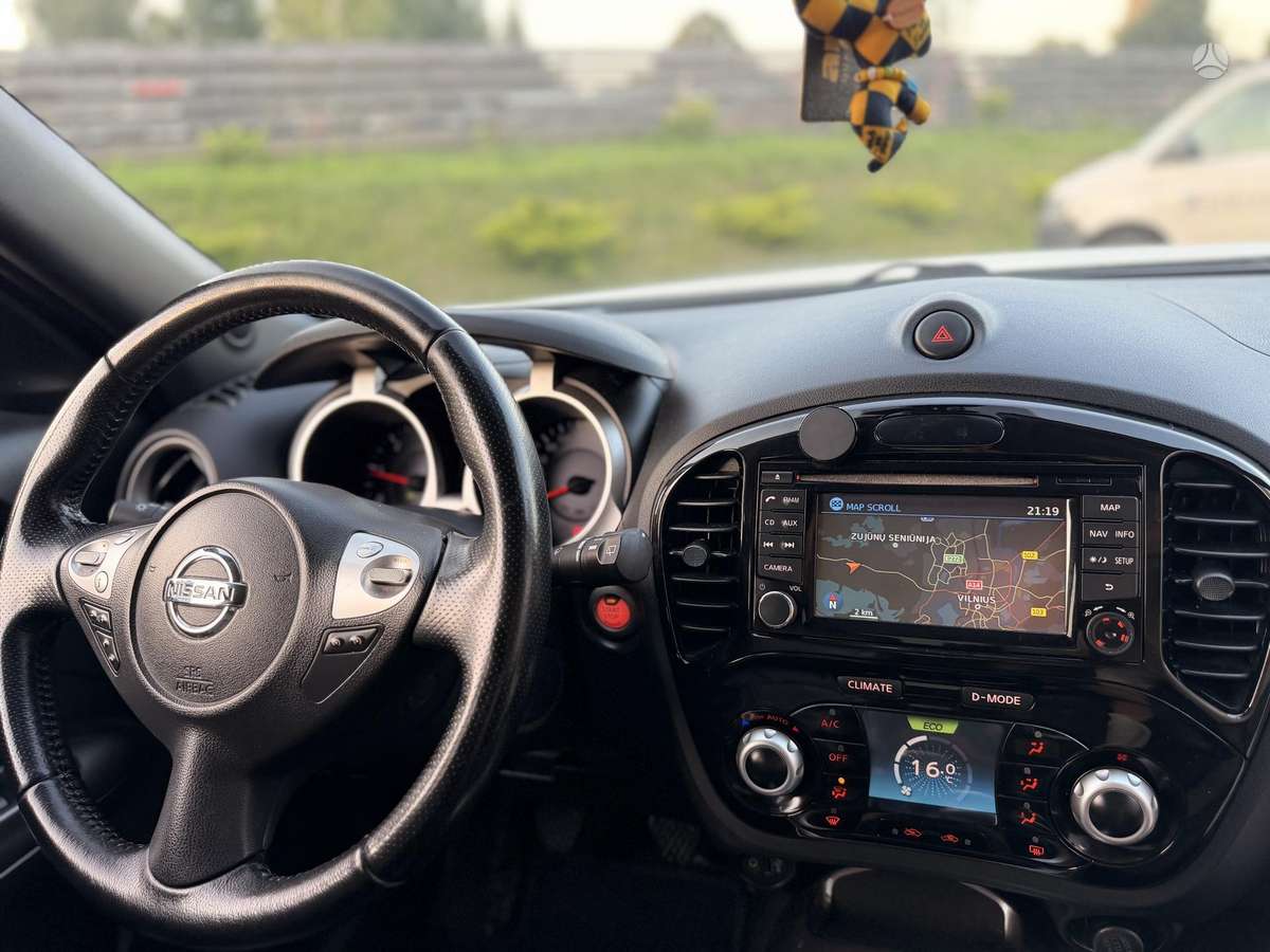 Nissan Juke, 1.5 l., Хэтчбек