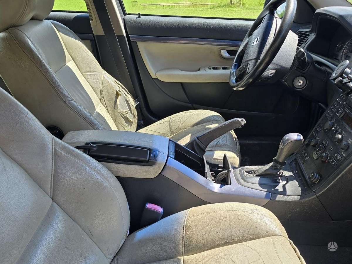 Volvo S80, 2.4 l., Седан