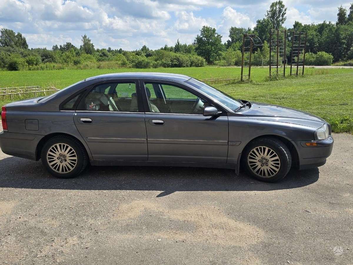 Volvo S80, 2.4 l., Седан