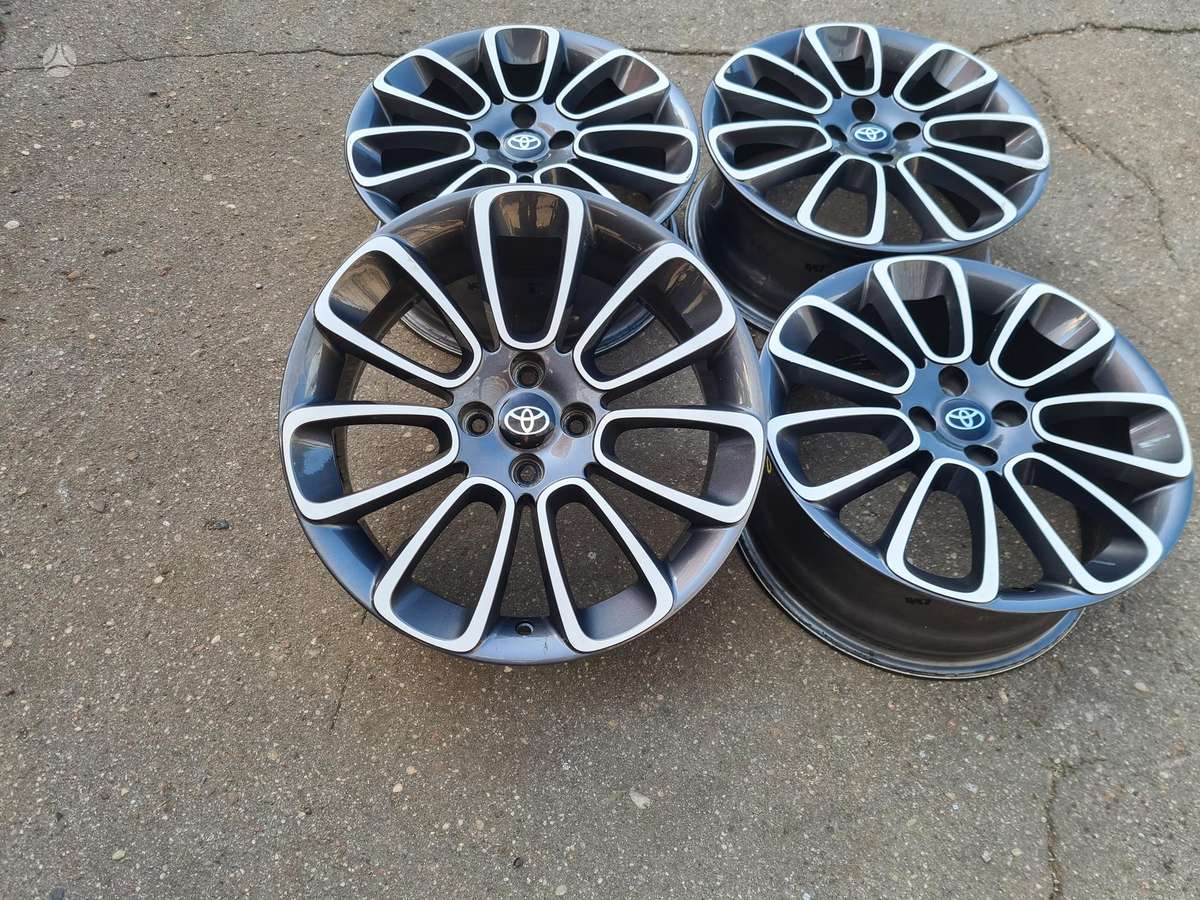 Toyota Yaris, легкосплавные , R17